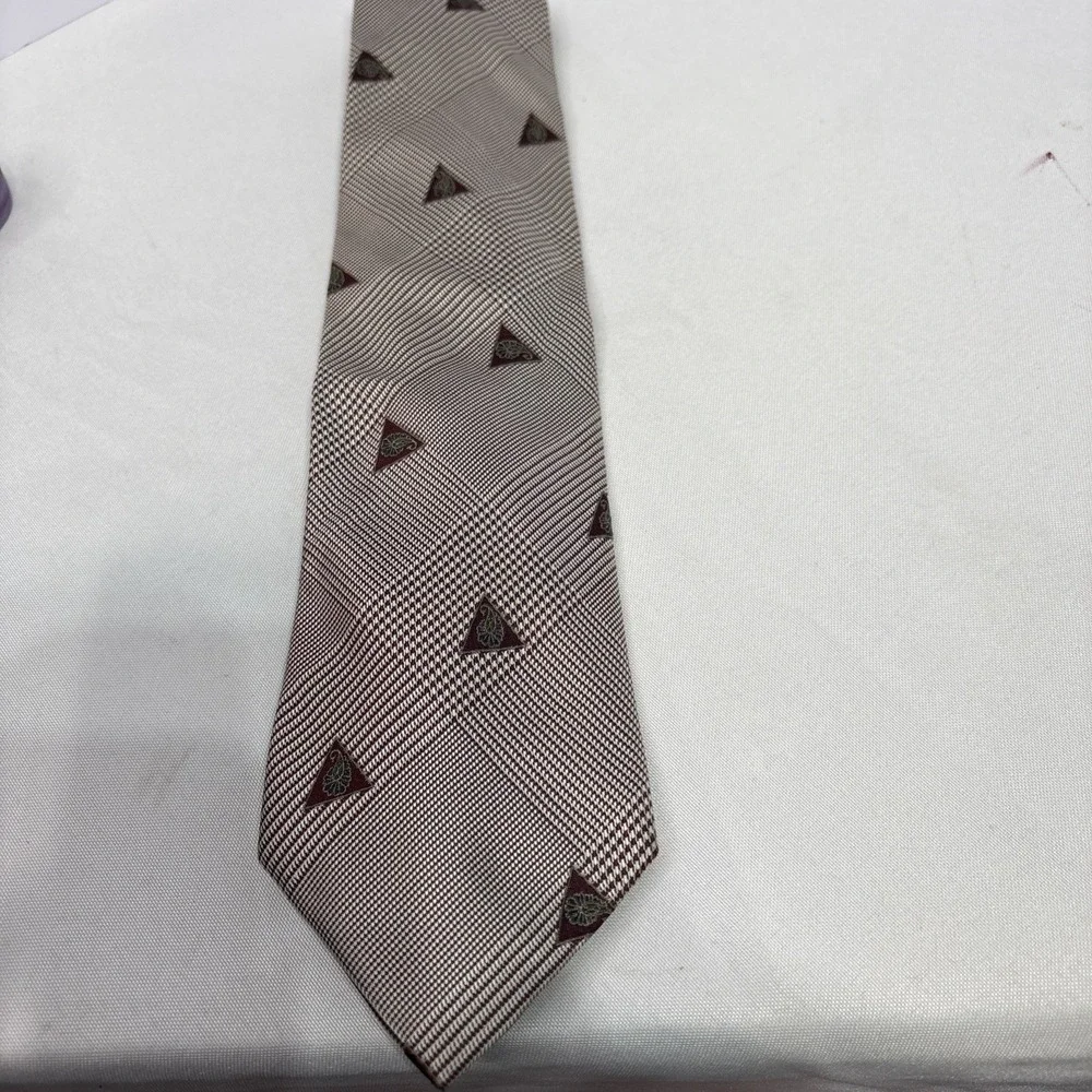 Vintage Joseph Abboud Silk Tie Made in Italy Brown Houndstooth‎ Geometric